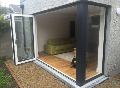 BiFold-Aluwood-vindr-189